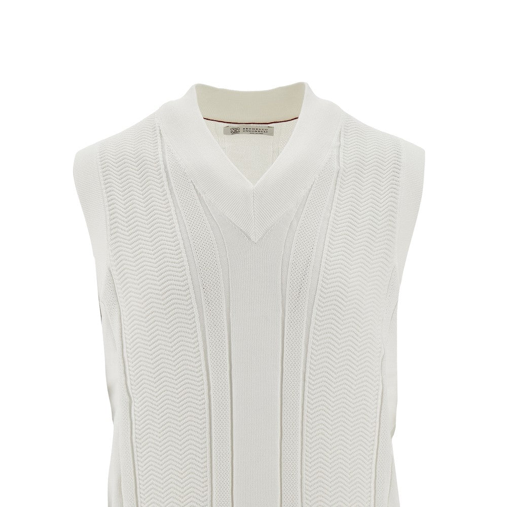 Cotton knitted vest