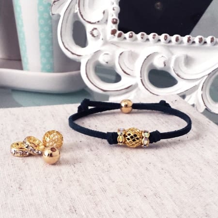Knotted Charm Bracelet Tutorial