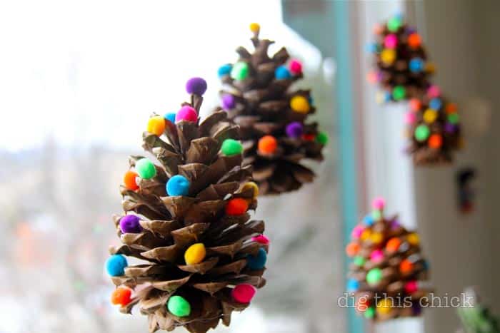 Easy DIY Christmas Ornaments - Cute pom pom pine cones