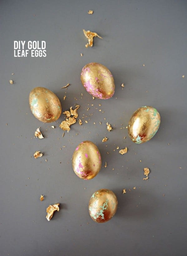 15 Easter Egg Decorating Ideas - DIY gold leaf eggs