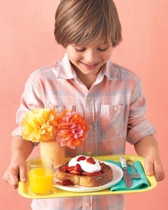Great Gift Ideas for Mom - Breakfast In Bed
