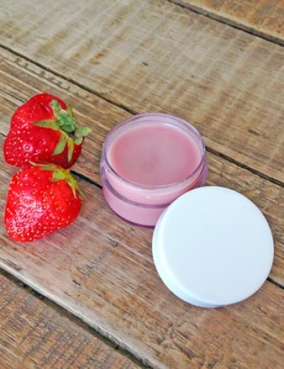DIY Homemade Lip Balm