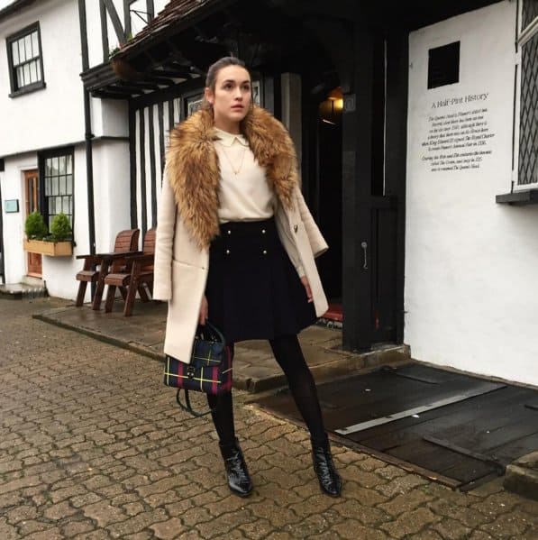 Winter looks: Great fur collared jacket