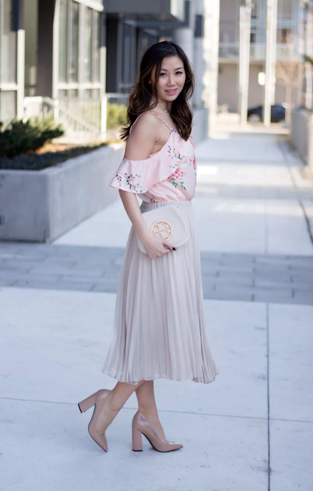 Spring Streetstyle: Pretty pleated skirt and floral print top from LC Lauren Conrad Dress Up Shop