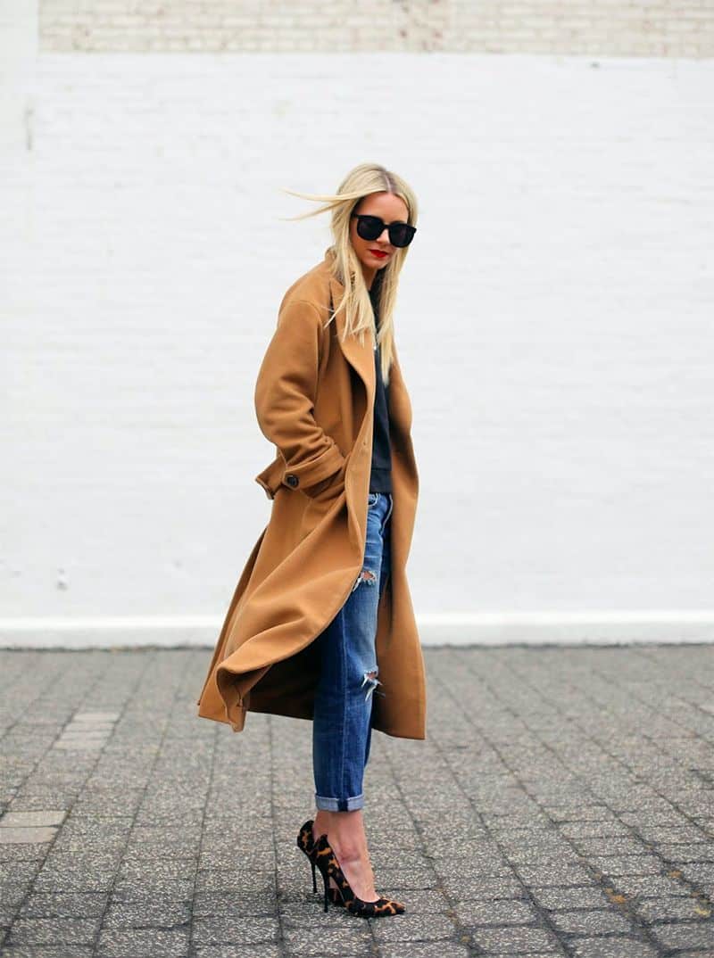 Love this camel coat so much! Streetstyle look from Atlantic Pacific