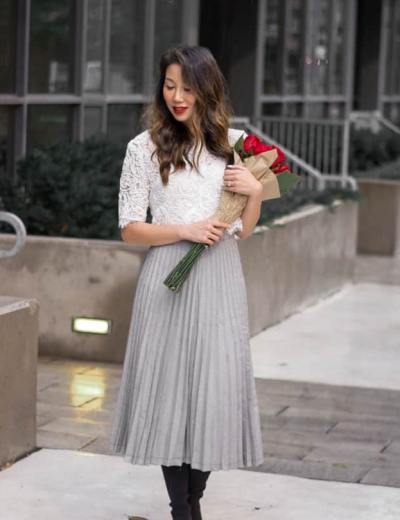 How to Wear a Midi Skirt