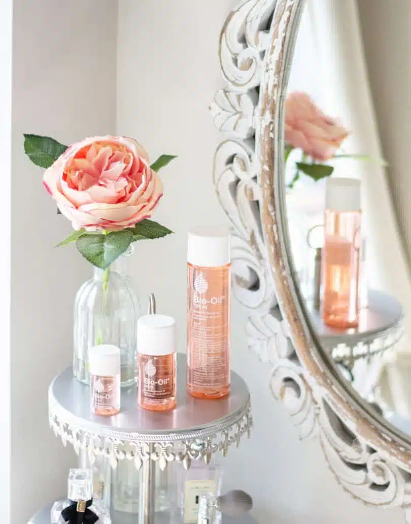 How to use Bio-Oil as part of your skincare routine to help improve the appearance of wrinkles, scars and hyperpigmentation