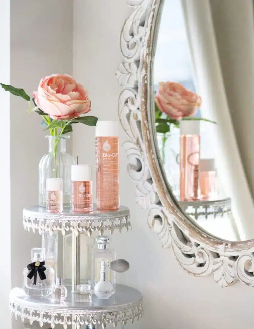 Incorporating this multi-purpose skincare oil into your routine has many benefits! Learn more about how to use Bio-Oil for face yesmissy.com