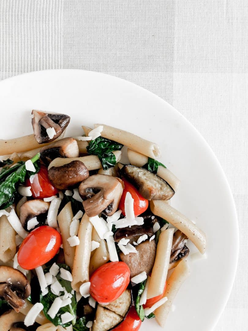 Easy summer pasta recipe packed with vegetables and delicious goodness! 