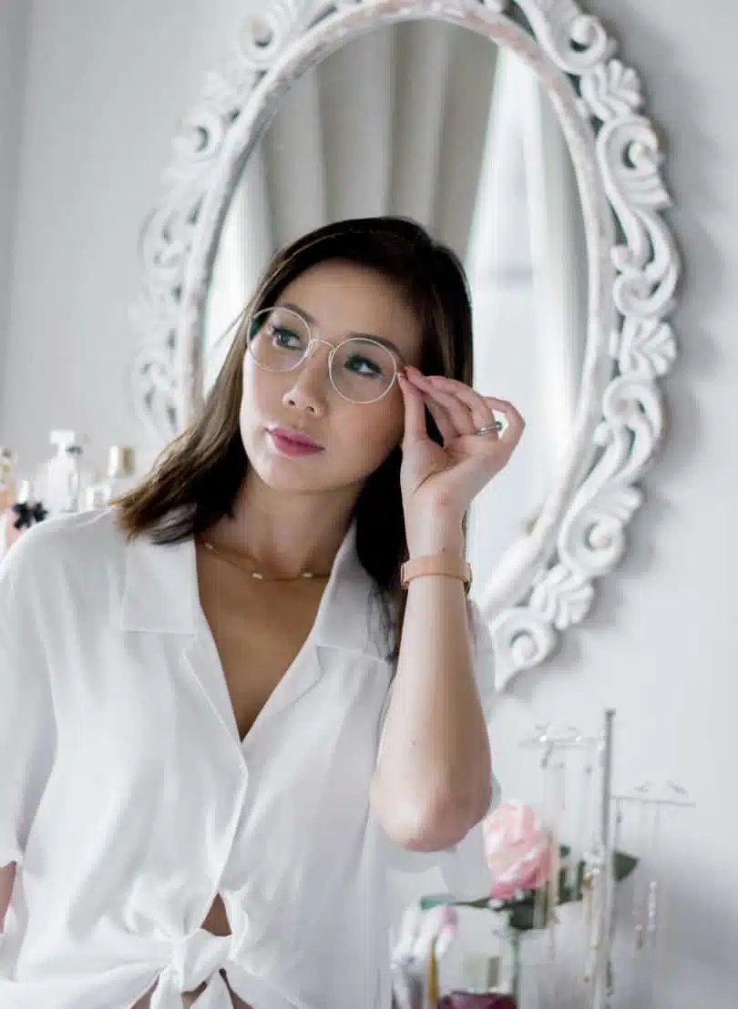 Buying glasses online - A review for Clearly.ca 