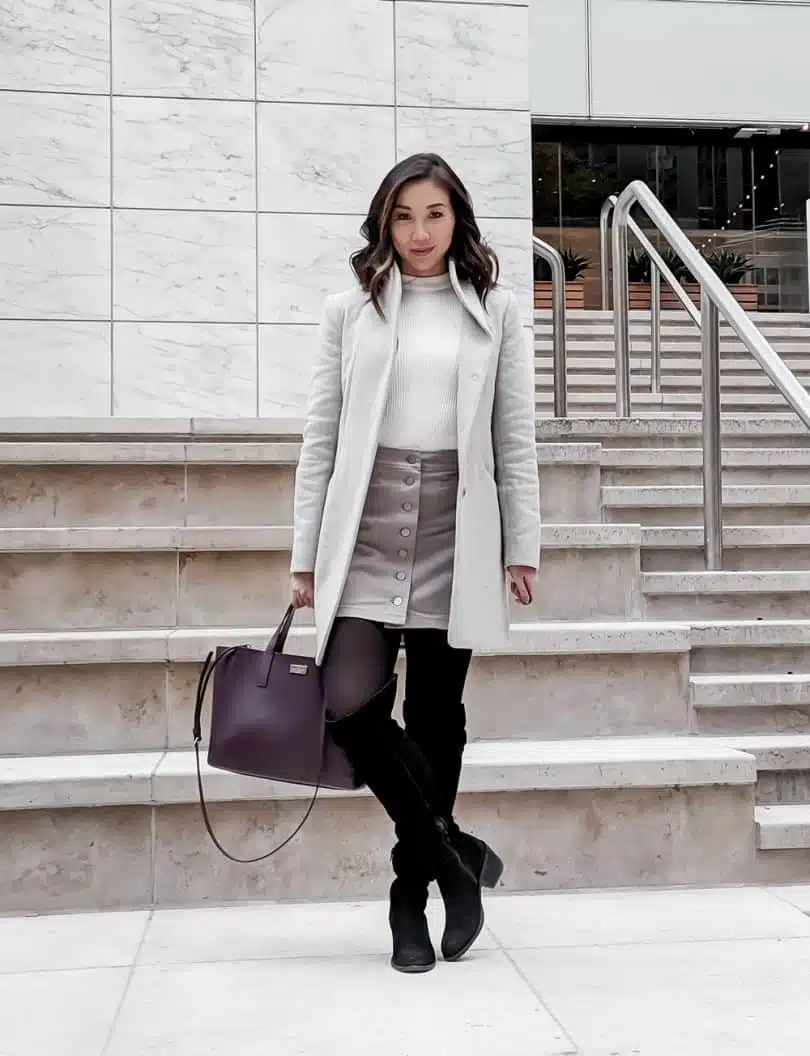Fall OOTD: Casual look in grey with button up skirt and wool coat from Aritzia
