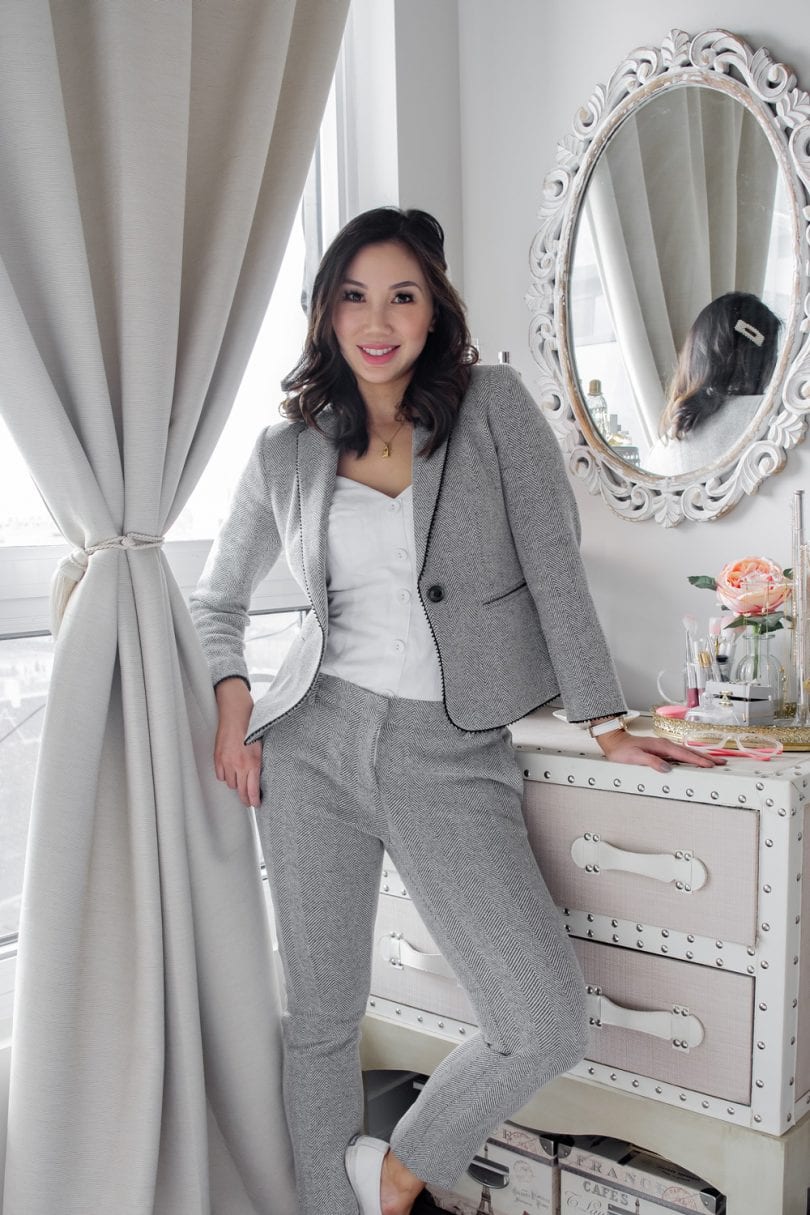 OOTD workwear outfit - grey suit - spring/summer look