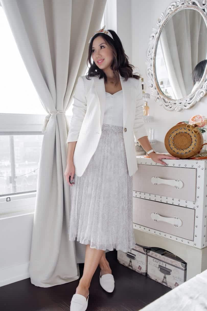 OOTD: Snakeprint skirt, white blazer, head band - Toronto Fashion Bloggger YesMisst