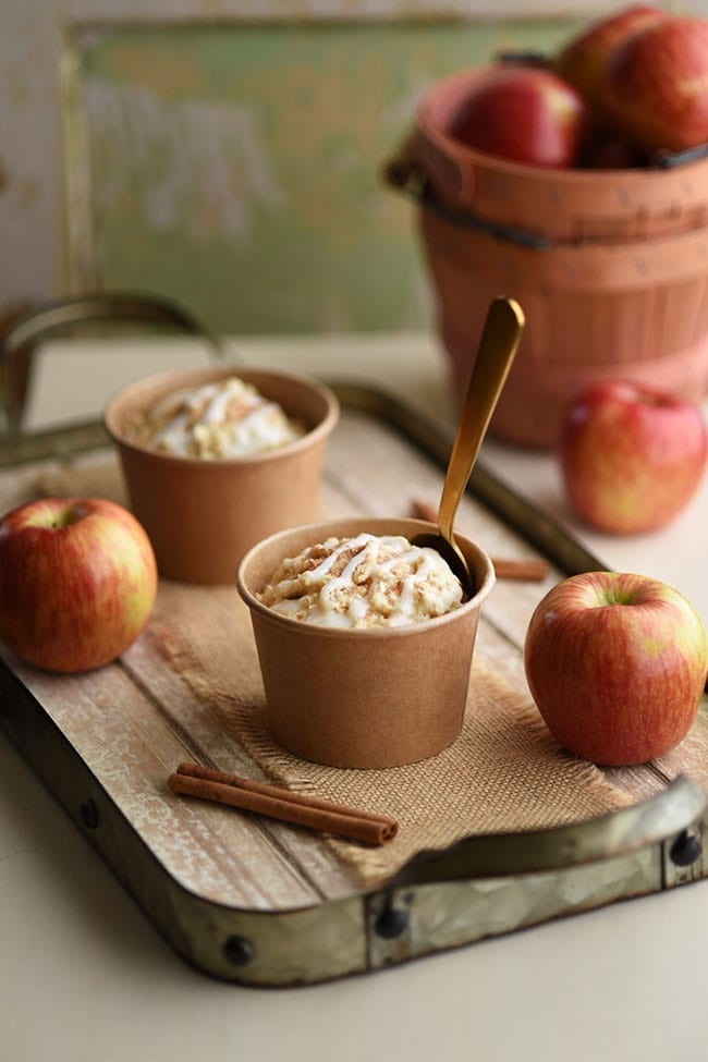 Easy Breakfast Ideas - 1 minute apple cinnamon muffins