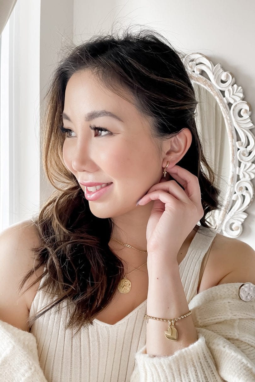 Rellery Jewelry Review - meaningful everyday pieces that are ethically made and sold right to you without ridiculous markups, offering enduring materials, custom options and evolving collections.