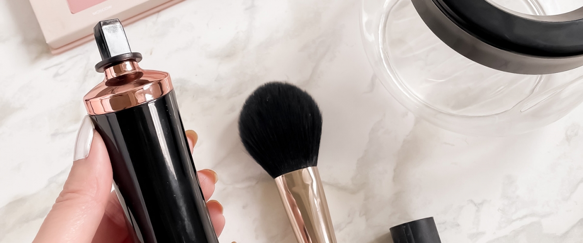 The Best Way to Clean Your Makeup Brushes
