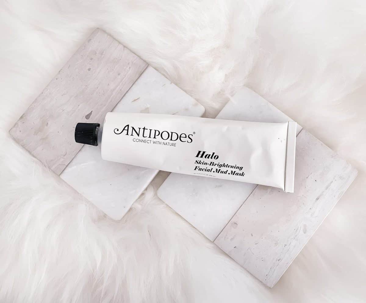 Antipodes is a clean beauty brand from New Zealand. Their Halo Skin Brightening Mask is perfect for detoxing skin! 