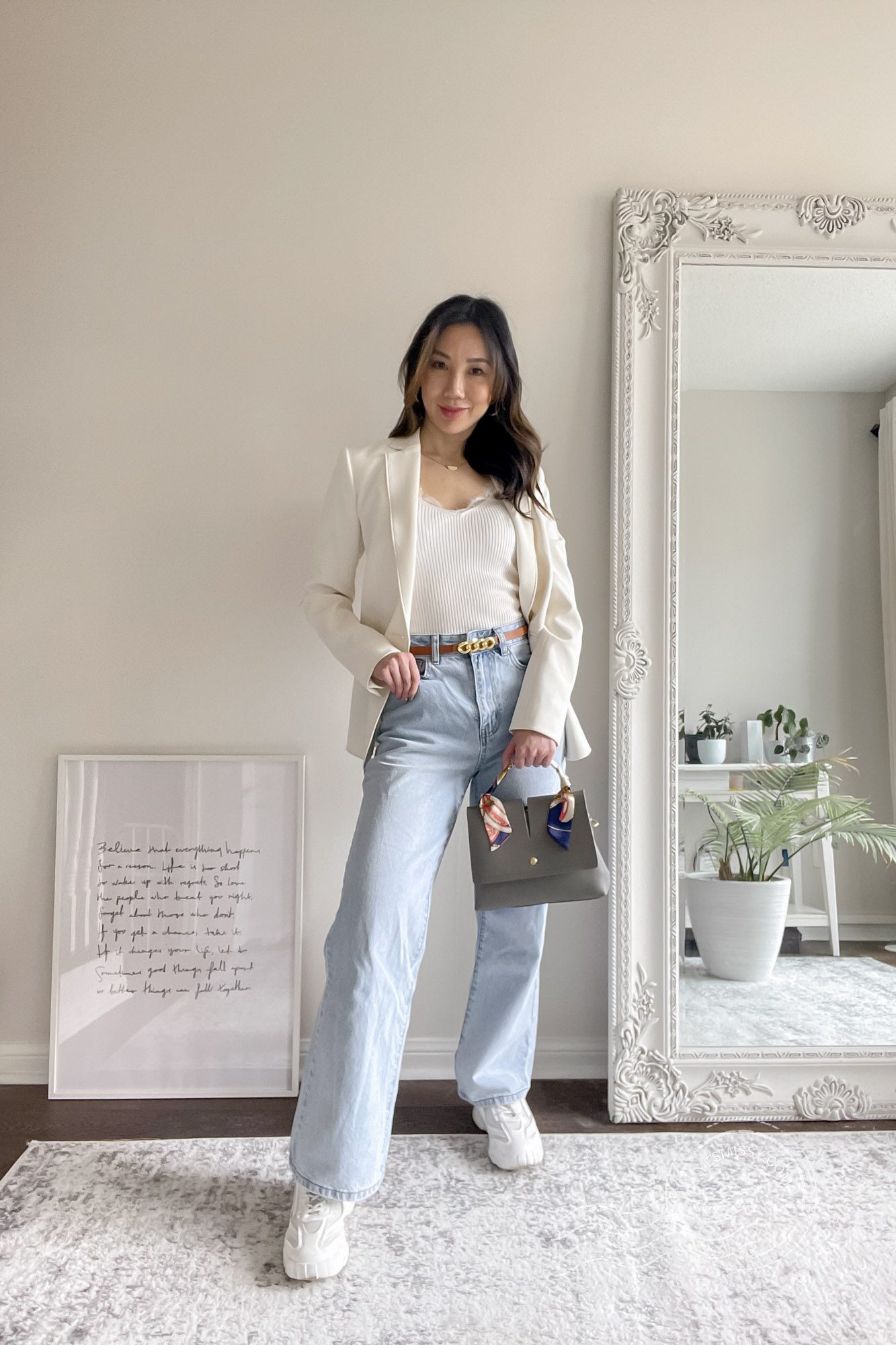 Casual spring/summer blazer outfit with wide leg jeans and sneakers. Styled by Toronto Fashion Blogger Eileen Lazazzera of yesmissy.com
