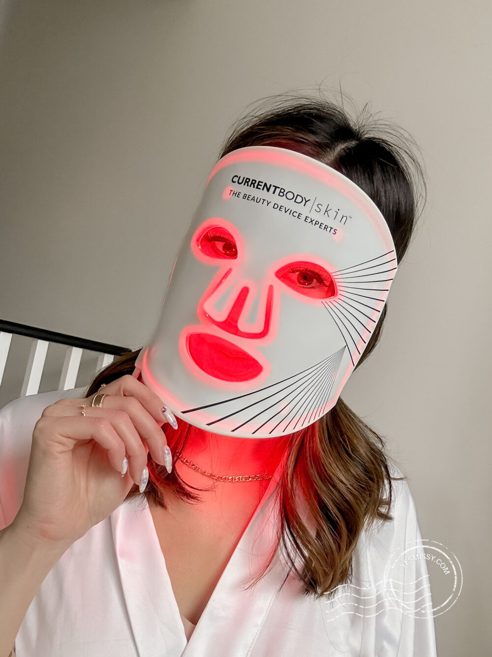 Testing out the CurrentBody Skin LED Light Therapy Mask and giving you my full review